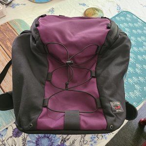 tom bihn smart alec backpack made in USA aubergine